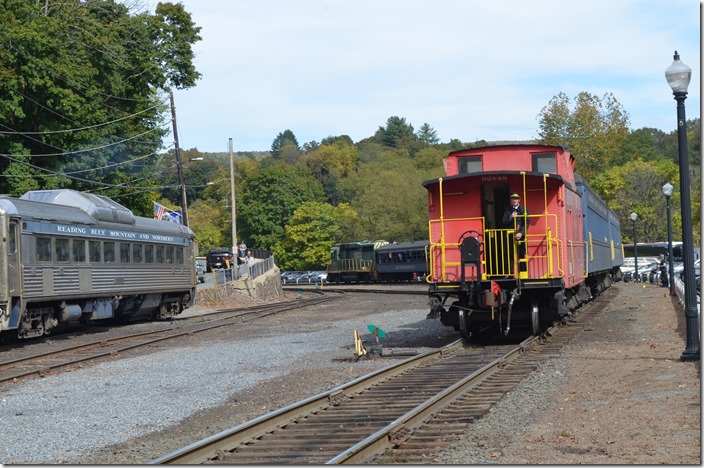 A Lehigh Gorge train arrives behind RBMN caboose 92848, an ex-Reading class NMj built 1936. Jim Thorpe PA.