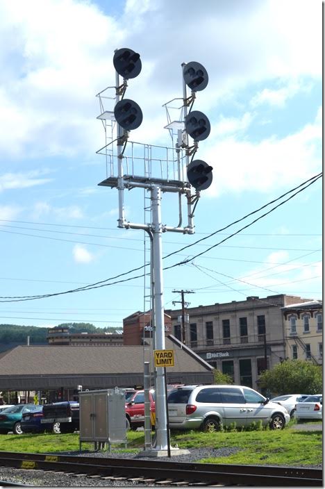 R&N signal closeup. Tamaqua PA.