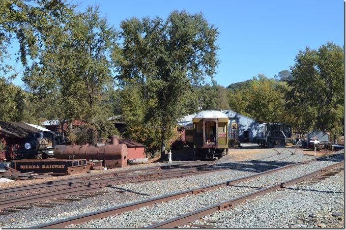 The SRy yard. I didn’t explore this area. Jamestown CA.