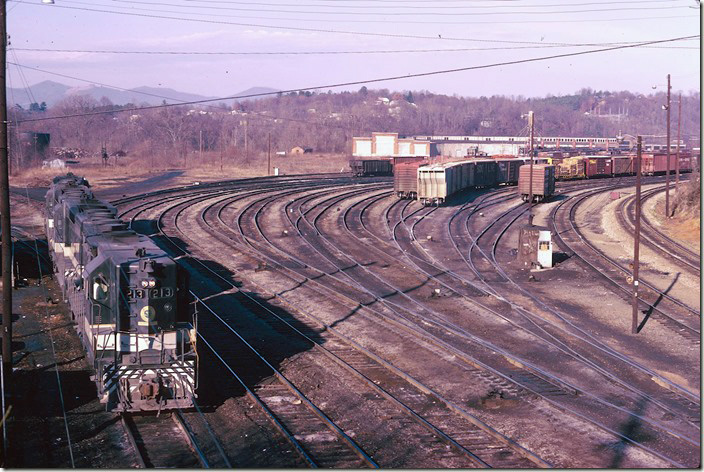 After cutting off from their train, they head back to the engine terminal.