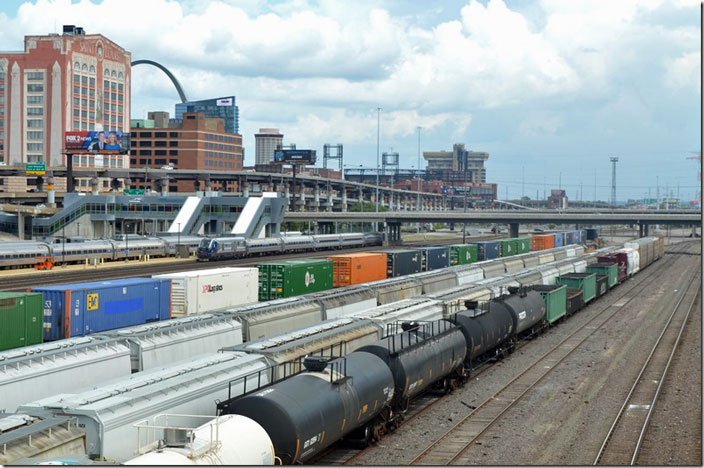 Amtrak No. 303 arrives at 2:43 PM. St Louis MO.