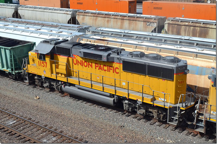UP 1157 St Louis GP60 ex-SSW. Those dynamic brake fans were unique in appearance.