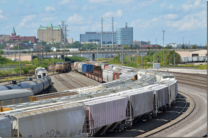 UP 8643-7802 backs through the yard. St Louis MO.