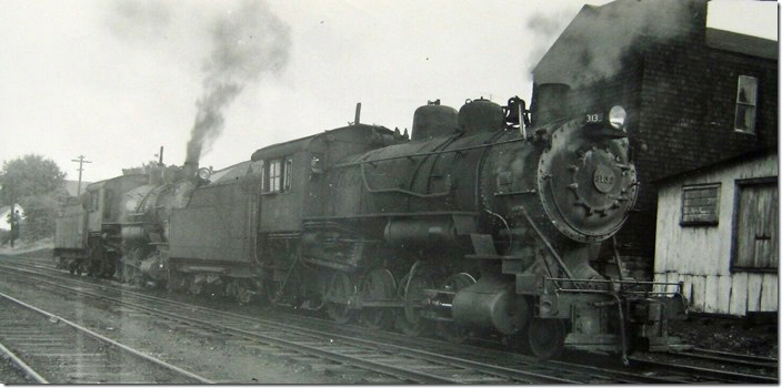 B&O 3133-3117. View 2. Kane PA. 1954.