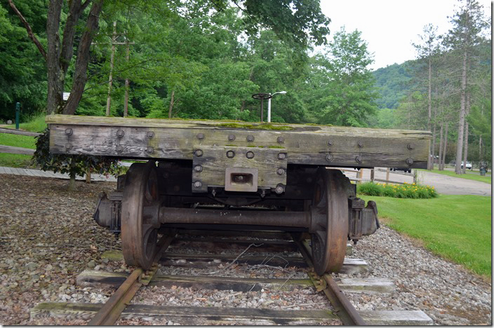 Densmore tank car. View 2.