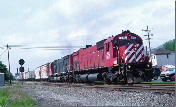 Western New York & Pennsylvania M-630s 631-637 on southbound DFT-2 (Olean NY - Driftwood PA) switch an industry at Port Allegheny PA, on 06-02-2009.