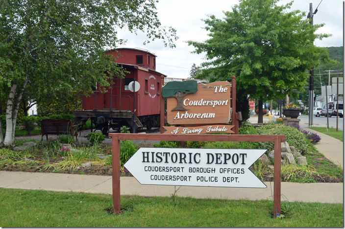 First we went to McDonalds, the only “fast food” restaurant we had seen this day! Coudersport PA, ex-C&PA depot.