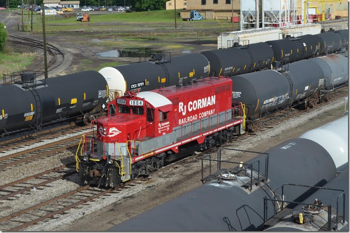 RJC 1804 is an ex-CSX “GP16” that was originally SCL, nee-ACL. Dover OH.