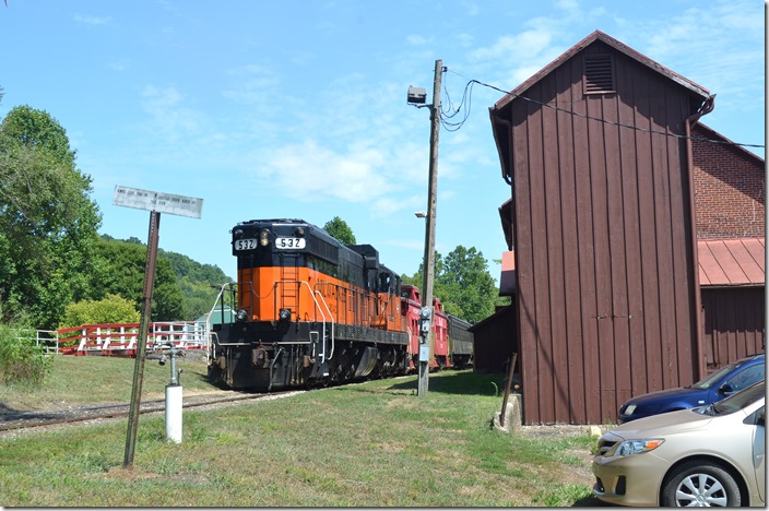 The engine has run around the train, and now it is almost time for us to depart back to Connersville IN. MILW 532. Metamora IN.