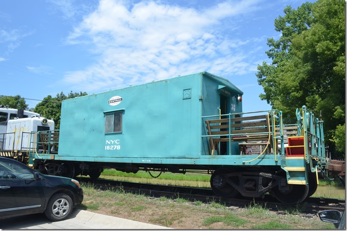 NYC transfer caboose 18278 was built by that road’s Dispatch Shops at East Rochester NY, in 1968. Metamora IN.