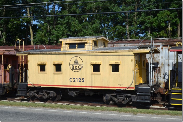 Another B&O I-5. B&O caboose C2125. Connersville IN.