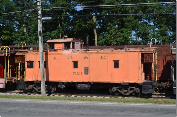 Elgin, Joliet & Eastern caboose 521. EJ&E was a U. S. Steel road. Connersville IN.