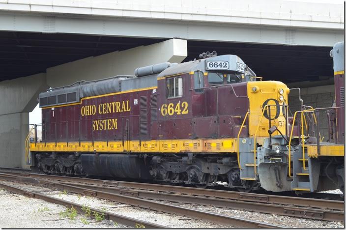 OC 6642 is lettered as a SD18. In reality it is ex-C&NW, nee-Southern Ry. C&NW chopped the nose, but I’m not sure if they down-rated it to 1800 HP. SD24s were turbocharged and 18s weren’t. I was shocked, but thrilled to find this rare engine. Brier Hill OH.